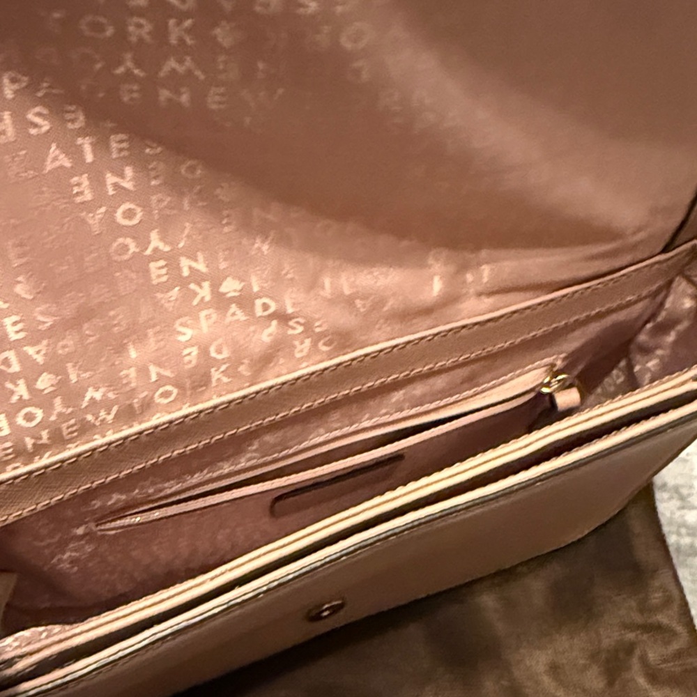 Kate spade ♠️ crossbody bag - Picture 3 of 4